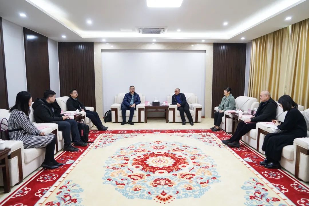 伟德体育 - 综合体育赛事平台|奥体中心相助同伴