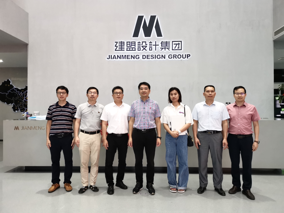 伟德体育 - 综合体育赛事平台|奥体中心相助同伴