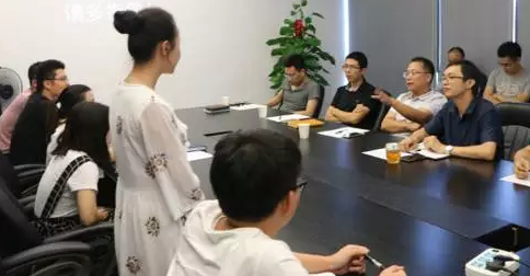 伟德体育首届员工转正评审会圆满举行