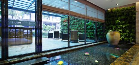 伟德体育 - 综合体育赛事平台|奥体中心相助同伴